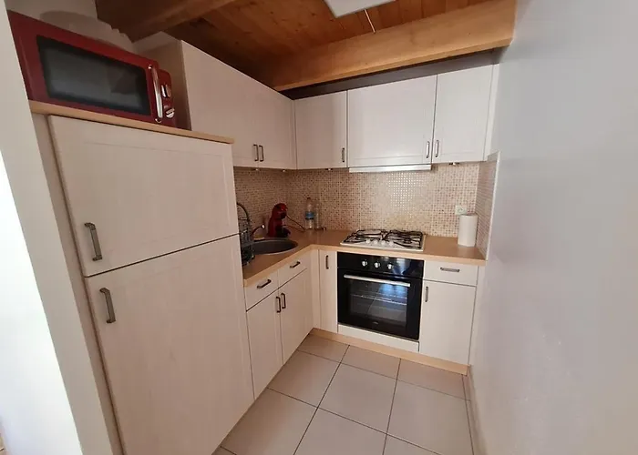 Сasa de vacaciones Maison Avec Piscine Chauffée, Proche Et Commerces, Pour 4/5 Pers., Animaux Admis - Fr-1-777-22 Saint-Jean-de-Monts